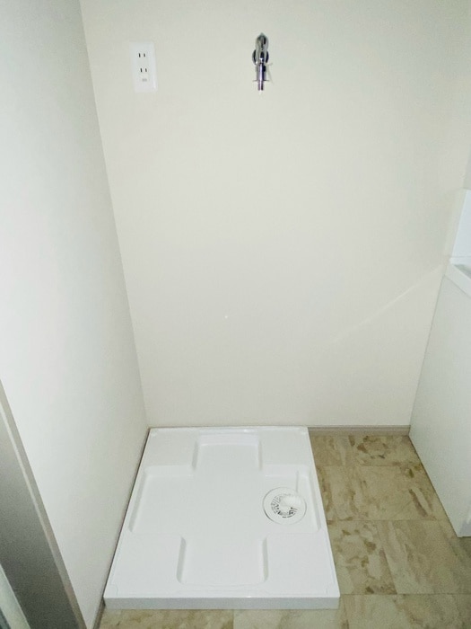 洗濯機置場 N°77SAGISU