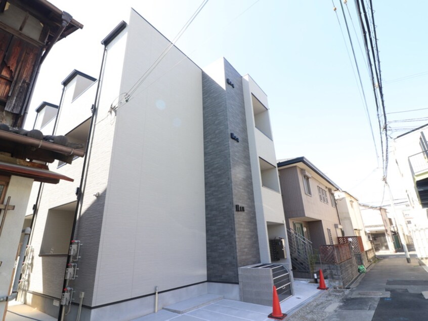 外観写真 CRASTINE中在家Ａ