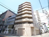 トゥ－ルロワイエ北梅田