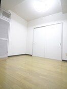 居室 日伸ビル