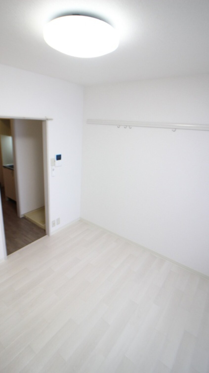 居室 コモド高浜