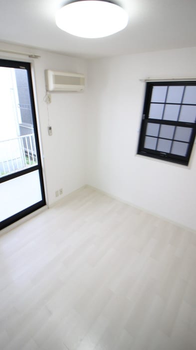 室内からの展望 コモド高浜