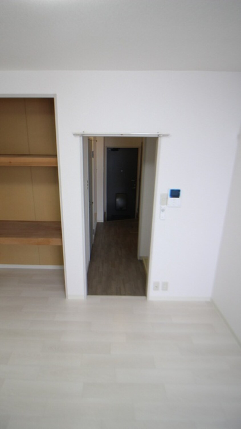 廊下 コモド高浜