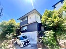 甲陽園目神山町戸建の外観