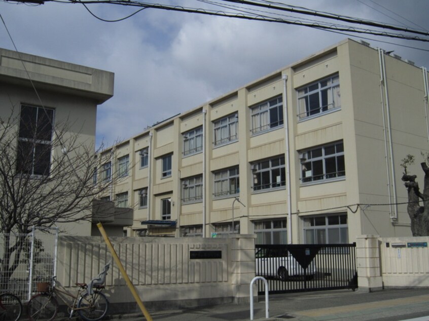 舞子小学校(小学校)まで800m エムワン舞子