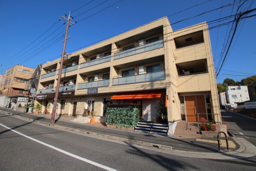 外観写真 カーサ・西泉丘A棟