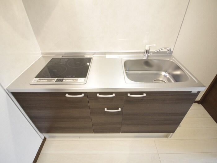 キッチン ＣＲＯＵＤ甲子園里中町