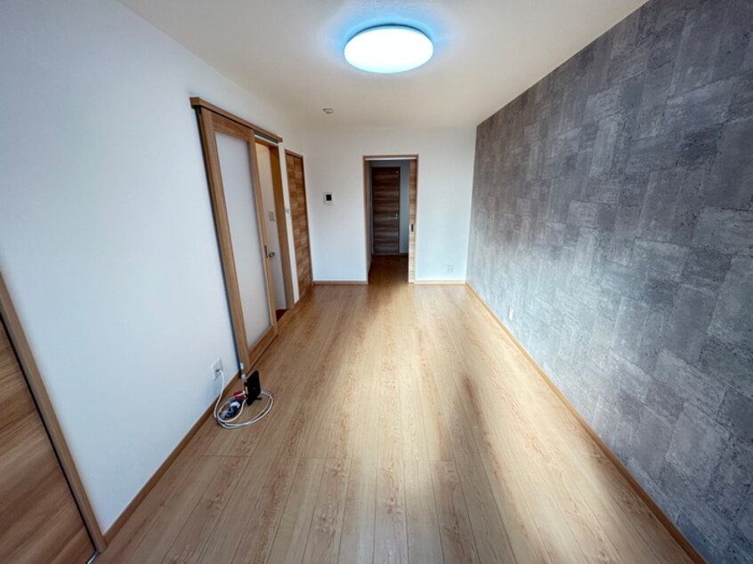 居室 ＣＲＯＵＤ甲子園里中町