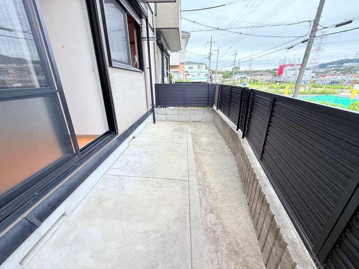 ベランダ・バルコニー ラ・フェニーチェ・KOKITA