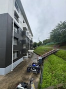 バイク置き場 ライトコ－ト