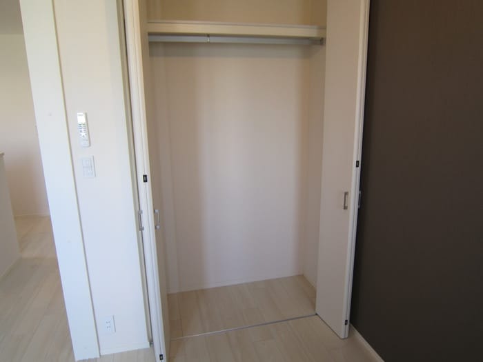 収納 エスプリート千里丘