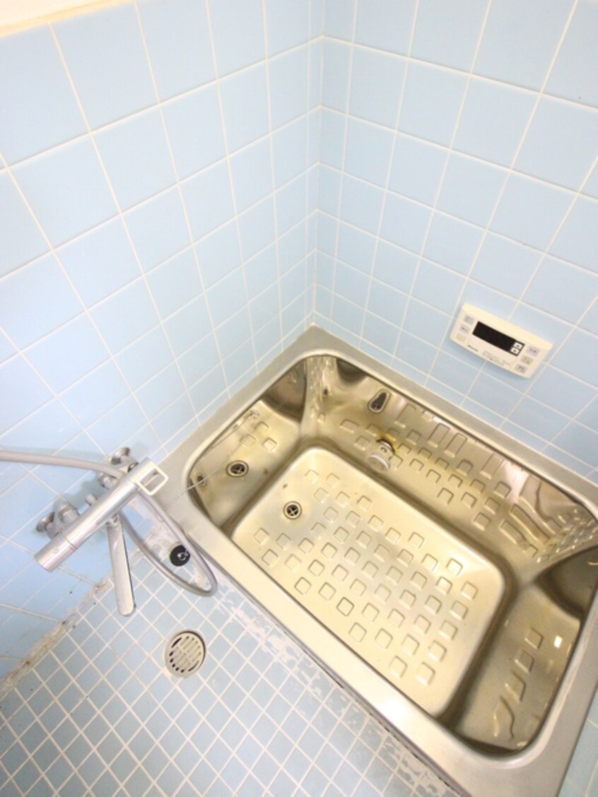 バス／シャワールーム等 常盤町貸家