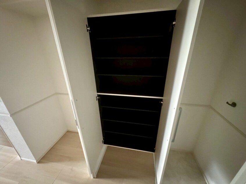 靴箱 グランヴィル芦屋西