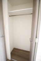 収納 ﾌﾟﾚｻﾝｽ四天王寺前夕陽丘(609)