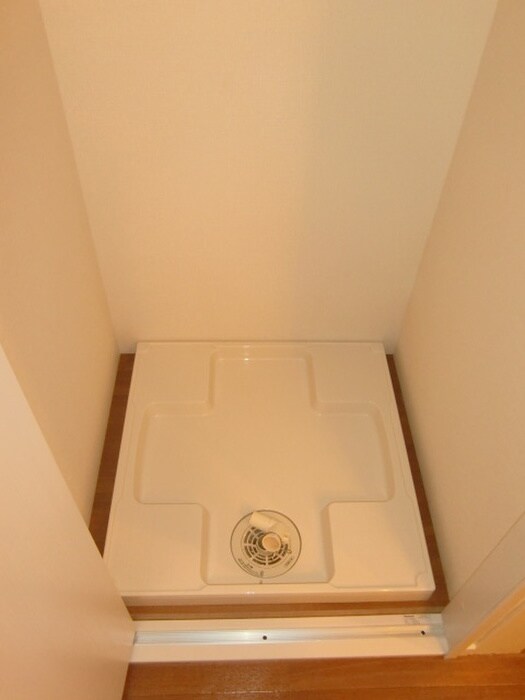 洗濯機置場 西青山ハイツ