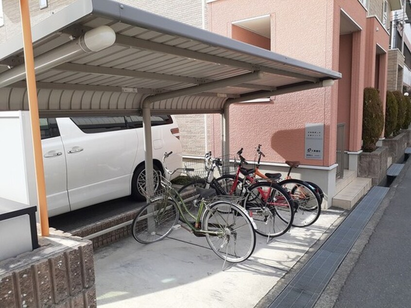 駐輪場 メゾン・フラン