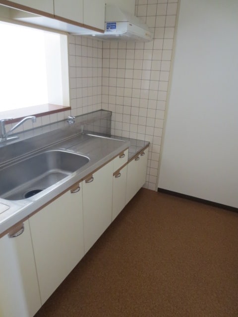 キッチン メゾン・ソワ－ル