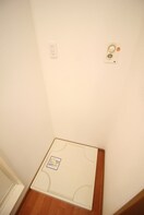 洗濯機置場 イ－ストフラワ－壱番館