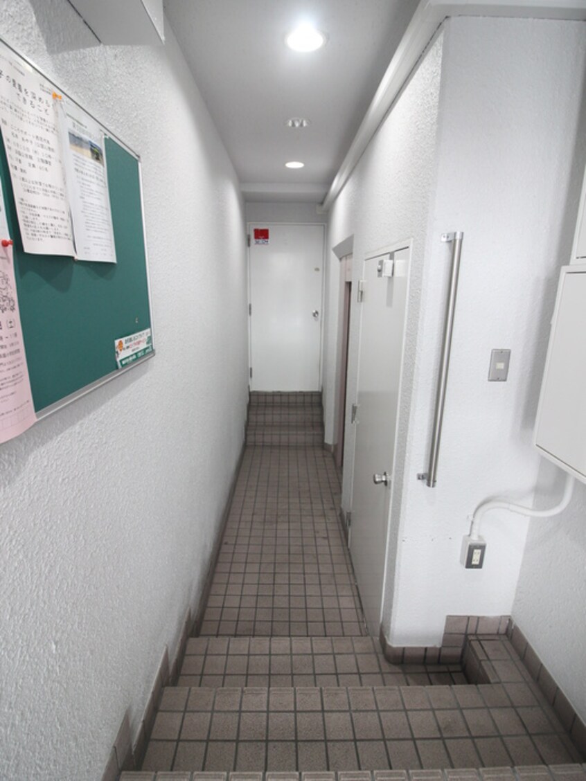 エントランス部分 蒼光ビル