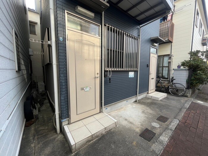 エントランス部分 ミントハイツⅡ