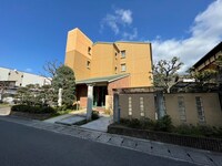 Ｌｅｏｎｉｄａ大宅