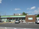 ファミリーマート 吹田山手町四丁目店(コンビニ)まで350m ウエストコ－ト