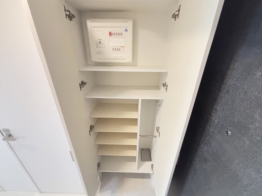 靴箱 Cion KOBE Bayside