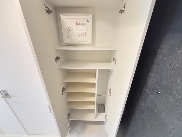 靴箱 Cion KOBE Bayside