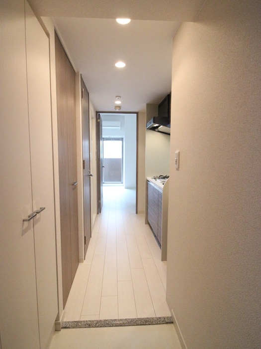 キッチン ﾌﾟﾚｻﾝｽ阿波座ｽﾃｰｼｮﾝﾌﾛﾝﾄ(401)