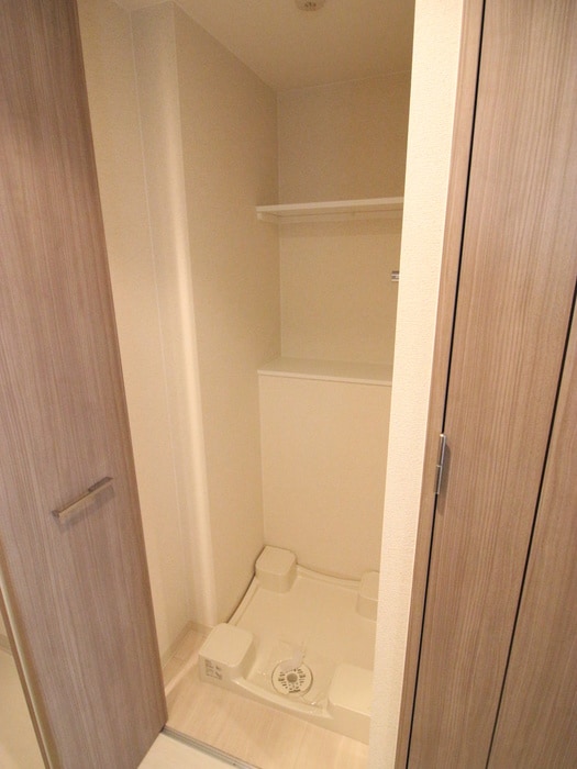 洗濯機置場 ﾌﾟﾚｻﾝｽ阿波座ｽﾃｰｼｮﾝﾌﾛﾝﾄ(401)