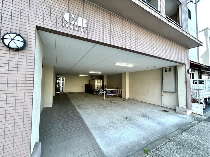 エントランス部分 Ｃｈａｎｐｕｌ　ｂｏｘ