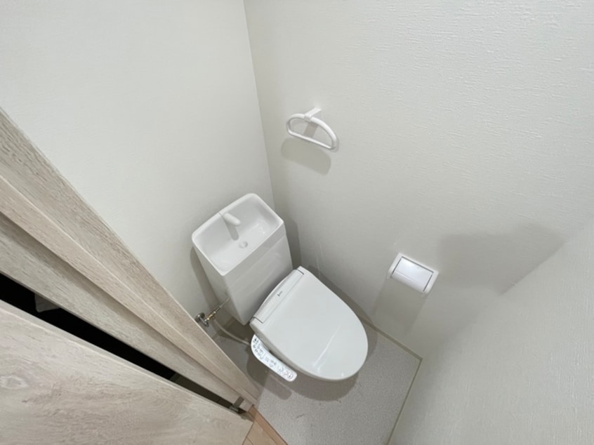 トイレ エレメント生田