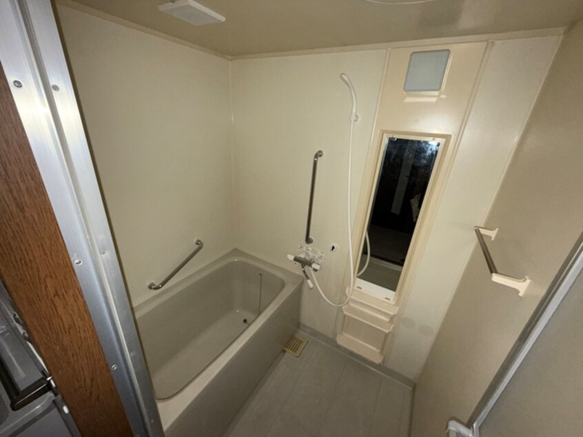 バス／シャワールーム等 ファースト出戸