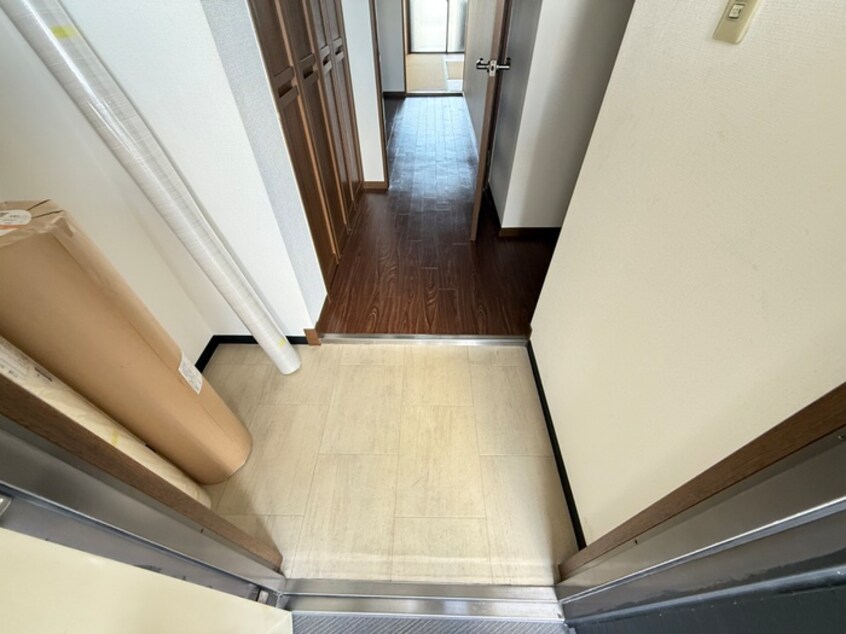 玄関 ファースト出戸