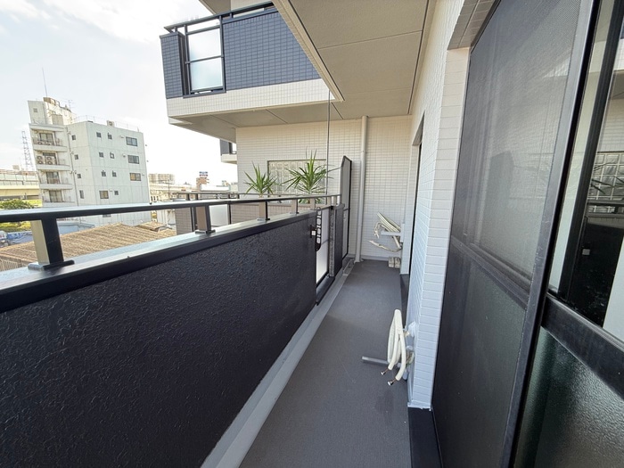 ベランダ・バルコニー ファースト出戸