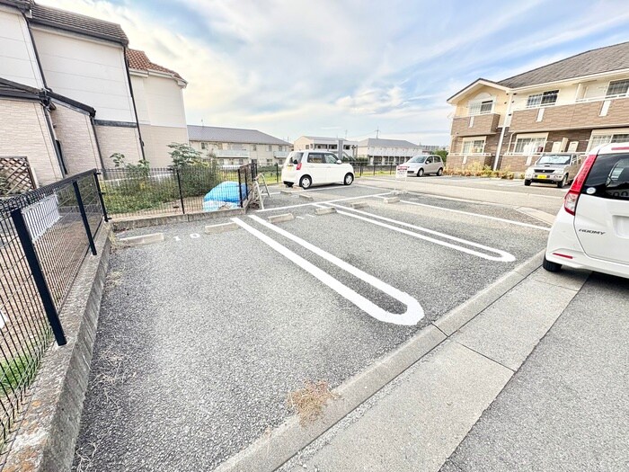 駐車場 ヴィオラ東多田弐番館