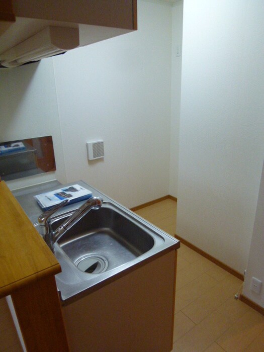 キッチン ヴィオラ東多田弐番館