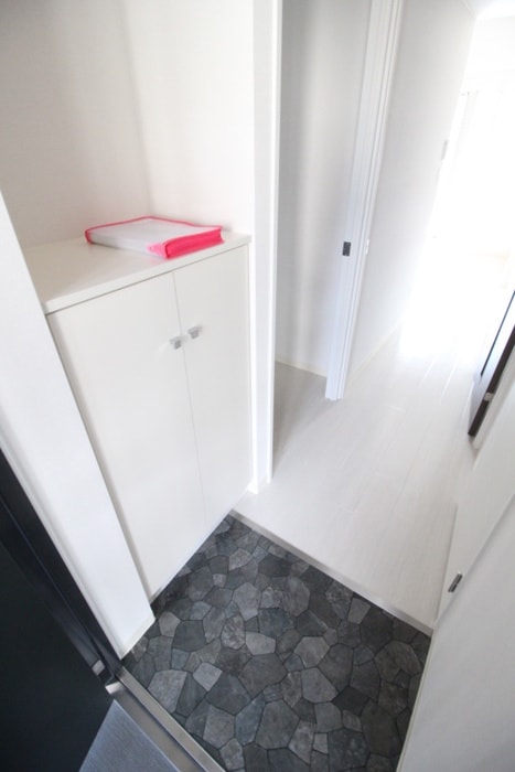 玄関 Ｍ　ＰＬＡＺＡ香里六番館