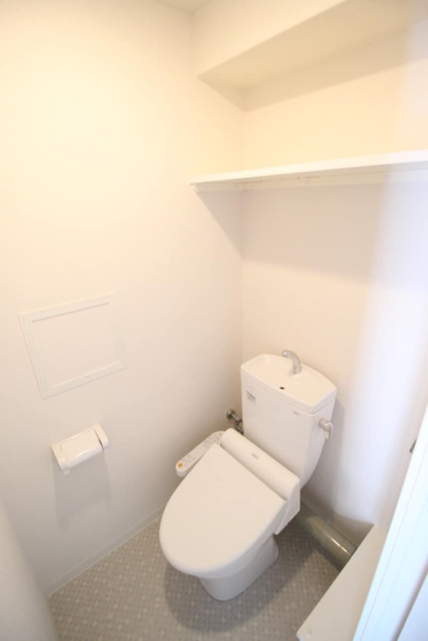 トイレ Ｍ　ＰＬＡＺＡ香里六番館