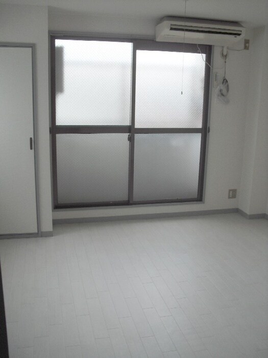 居室 シャルマン岡山