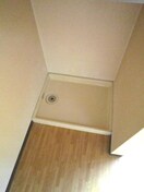 洗濯機置場 シャルマン岡山