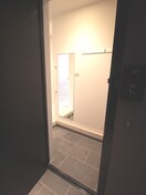 玄関 シャーメゾン岩倉南