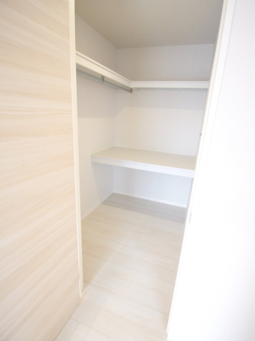 収納 シャーメゾン岩倉南