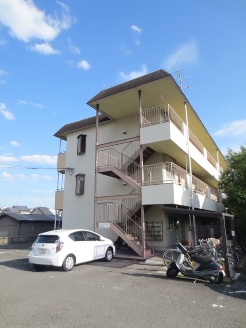 外観写真 御陵ハイツ