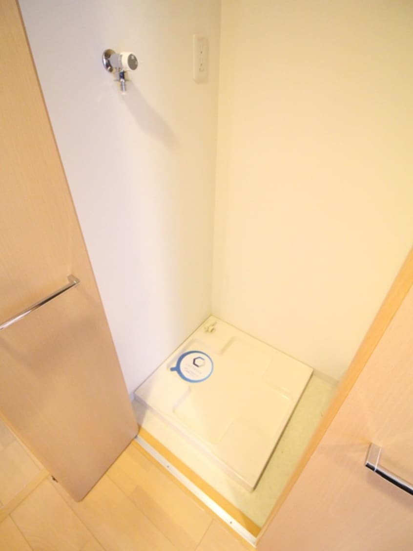 洗濯機置場 ｶｽﾀﾘｱ三宮