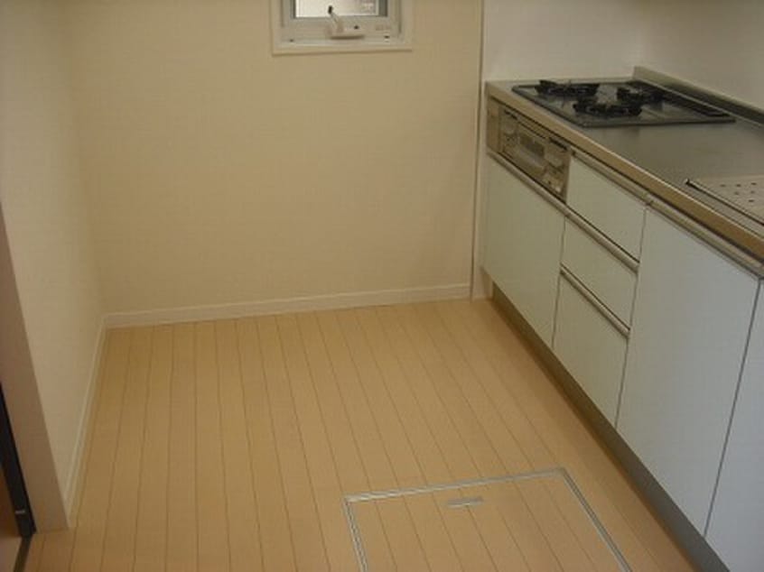 キッチン ロイヤルサニ－ハイツ