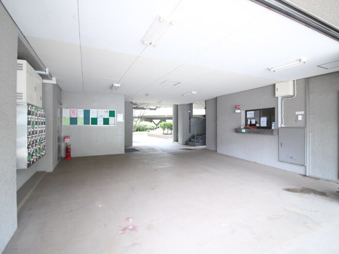 エントランス部分 丸栄ライオンズマンションＢ棟