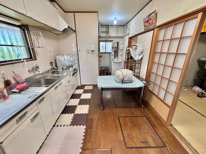 居室 長栄寺町貸家