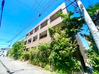 ルビ－コ－ト西北