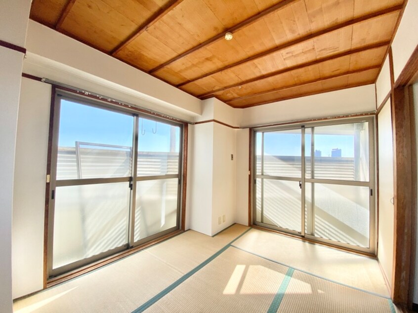 居室 金盃第２ビル高羽荘